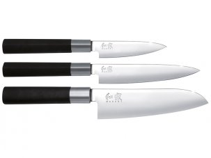 Kai Knivset 3 delar, Allkniv 10 cm, Allkniv 15 cm Santoku 16,5 cm Wasabi Black