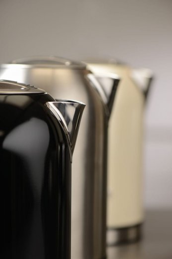 KitchenAid vattenkokare röd 1,7 liter med temperaturdisplay