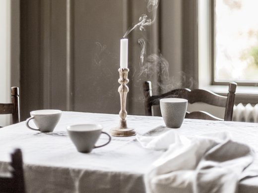 Emelie Leijon Mugg kontrast Ljusgrå/vit