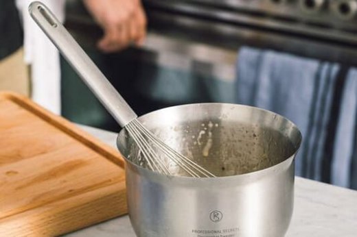 Kockens Visp, Rostfritt Stål