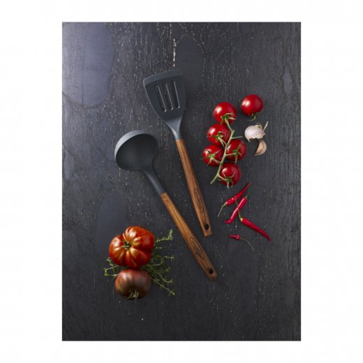 Scanpan Stekspade Perforerad 31 cm
